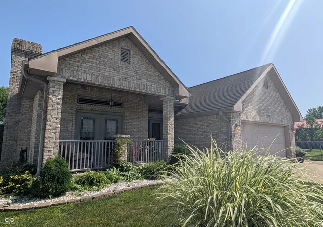Homes for sale in Rushville, IN | 628 E 8th St, Rushville, IN 46173 | MLS# 22111107