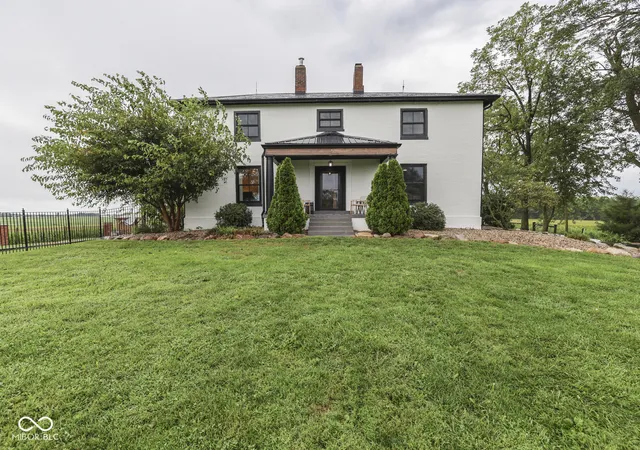 3rd image of 2058 W 100 S, Franklin, IN 46131 | MLS# 22111112