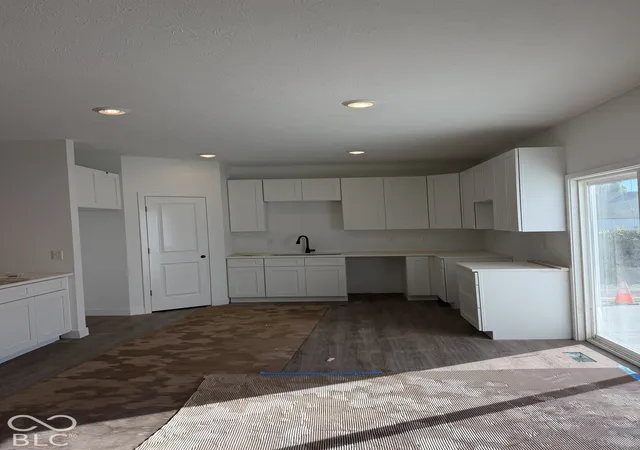 Photo 3 of Single family home for sale at 150 N Colfax St, Martinsville, IN 46151 | MLS# 22111129 | Listing updated on 2026-10-06