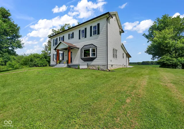 Homes for sale in Greencastle, IN | 3247 W County Road 100 S, Greencastle, IN 46135 | MLS# 22111133