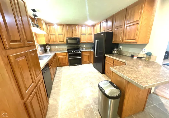 3rd image of 1825 Pea Ridge Rd, Spencer, IN 47460 | MLS# 22111141