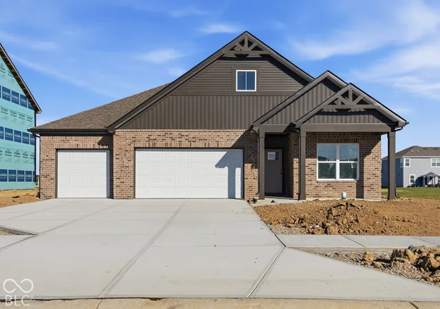 Photo 1 of Single family home for sale at 273 Heritage Pass W, Greenfield, IN 46140 | MLS# 22111145 | Listing updated on 2026-10-06