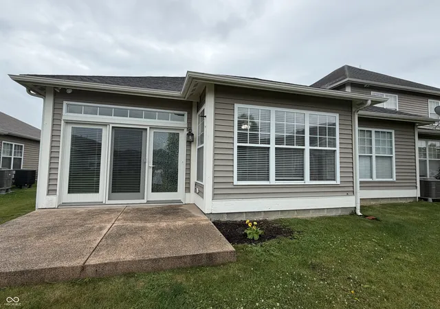 Homes for sale in Whiteland, IN | 1016 Mount Olive Rd, Whiteland, IN 46184 | MLS# 22111148