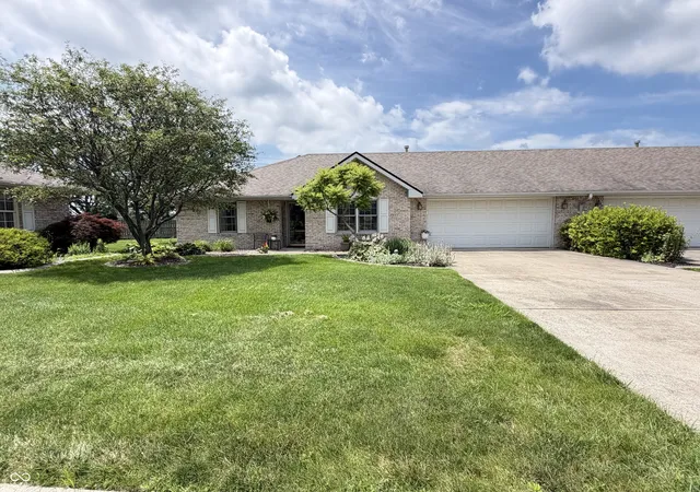 1st image of 3427 Village Dr, Anderson, IN 46011 | MLS# 22111158