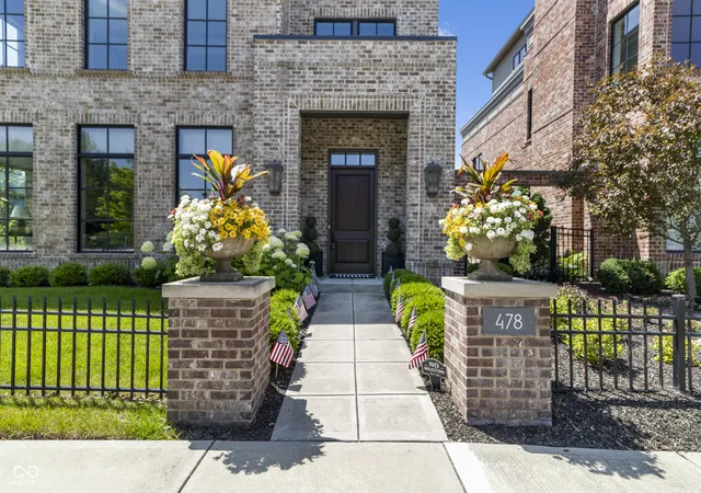 3rd image of 478 Simon Dr, Carmel, IN 46032 | MLS# 22111176