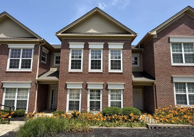 Homes for sale in Greenwood, IN | 1598 Lacebark Dr #C, Greenwood, IN 46143 | MLS# 22111177
