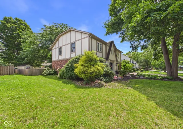 4th image of 1905 Woodview Ln, Anderson, IN 46011 | MLS# 22111201