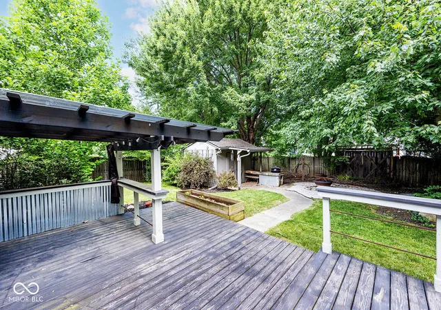 42nd image of 111 Oakview Dr, Mooresville, IN 46158 | MLS# 22111205