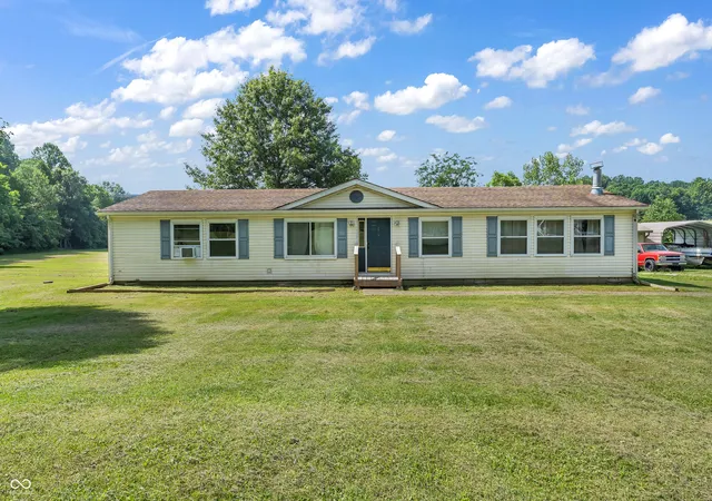 Homes for sale in Poland, IN | 12321 Fertig Rd, Poland, IN 47868 | MLS# 22111217