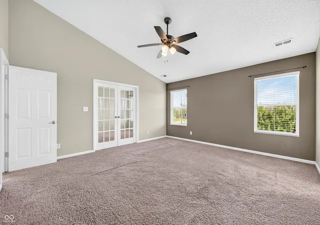 4th image of 2148 Creekstone Dr, Columbus, IN 47201 | MLS# 22111223