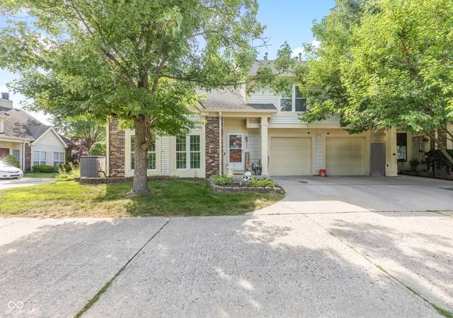 Photo 1 of Condo for sale at 2458 Chaseway Ct, Indianapolis, IN 46268 | MLS# 22111250 | Listing updated on 2026-08-27