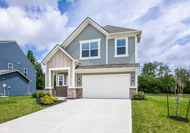Photo 2 of Single family home for sale at 10038 Sundley Dr, Indianapolis, IN 46239 | MLS# 22111256 | Listing updated on 2026-08-18