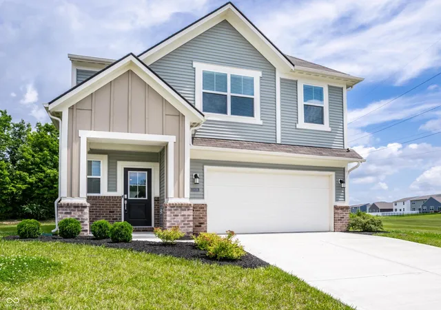 Photo 1 of Single family home for sale at 10038 Sundley Dr, Indianapolis, IN 46239 | MLS# 22111256 | Listing updated on 2026-08-18