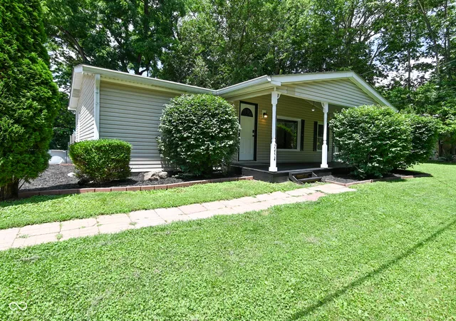 Homes for sale in Fortville, IN | 7454 W San Marco Dr, Fortville, IN 46040 | MLS# 22111270