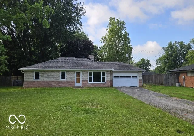 Photo 1 of Single family home for sale at 11965 Cable Dr, Indianapolis, IN 46236 | MLS# 22111272 | Listing updated on 2026-09-29