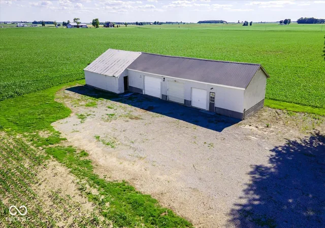 Homes for sale in Rushville, IN | 5290 S County Road 600 E, Rushville, IN 46173 | MLS# 22111277