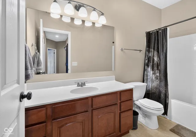Photo 27 of Condo for sale at 2359 Colfax Ln, Indianapolis, IN 46260 | MLS# 22111286 | Listing updated on 2026-09-01
