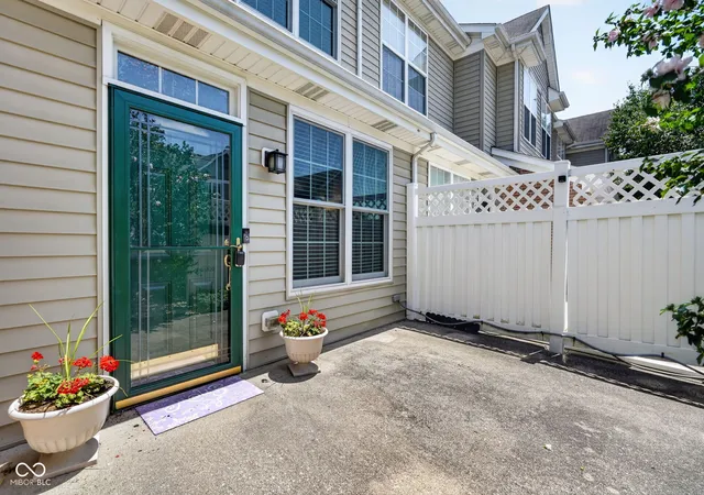 Photo 3 of Condo for sale at 2359 Colfax Ln, Indianapolis, IN 46260 | MLS# 22111286 | Listing updated on 2026-09-01