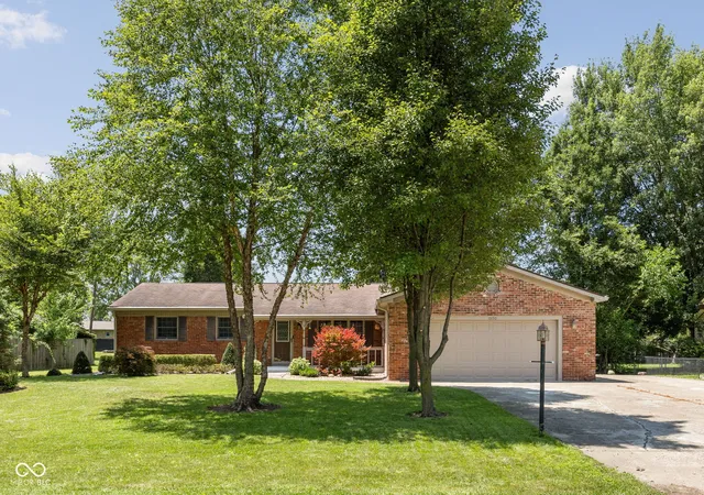 Homes for sale in Fortville, IN | 10150 N Balfer Dr E, Fortville, IN 46040 | MLS# 22111289