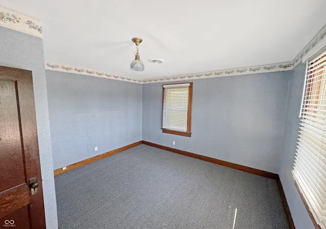 Photo 4 of Single family home for sale at 2003 F St, Bedford, IN 47421 | MLS# 22111293 | Listing updated on 2026-08-10