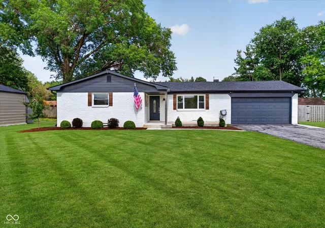 1st image of 3035 N County Road 900 E, Brownsburg, IN 46112 | MLS# 22111301