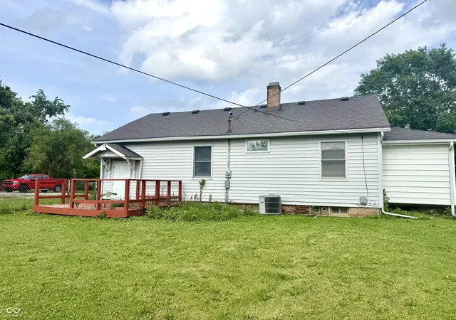 15th image of 2001 N Hollywood Ave, Muncie, IN 47304 | MLS# 22111310