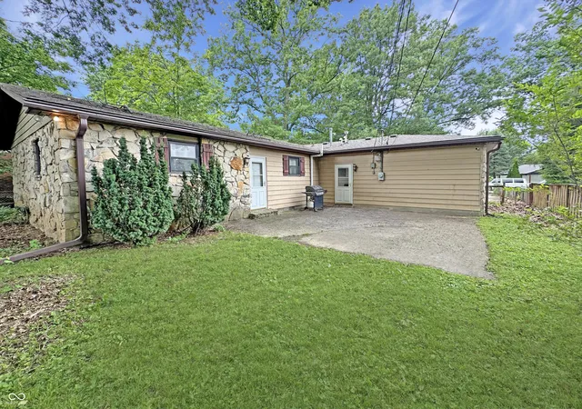 2nd image of 4541 N Richardt Ave N, Indianapolis, IN 46226 | MLS# 22111311