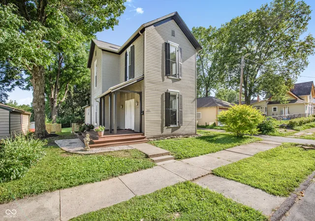 Photo 1 of Single family home for sale at 225 E Jackson, Knightstown, IN 46148 | MLS# 22111317 | Listing updated on 2026-09-18