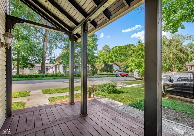 Photo 3 of Single family home for sale at 225 E Jackson, Knightstown, IN 46148 | MLS# 22111317 | Listing updated on 2026-09-18