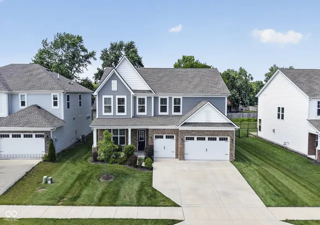 Homes for sale in Danville, IN | 3918 Kensington Dr, Danville, IN 46122 | MLS# 22111321