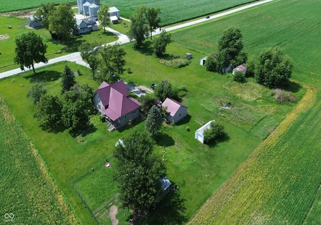 1st image of 10271 S 550 E, Brook, IN 47922 | MLS# 22111323