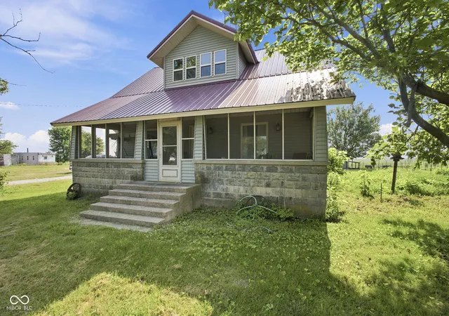 3rd image of 10271 S 550 E, Brook, IN 47922 | MLS# 22111323