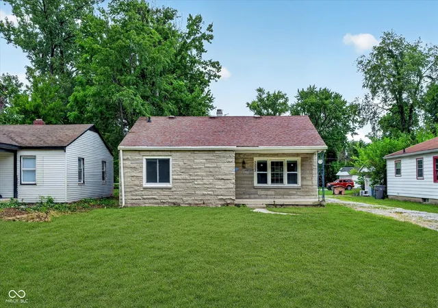 Homes for sale in Indianapolis, IN | 3222 E 34th St, Indianapolis, IN 46218 | MLS# 22111335