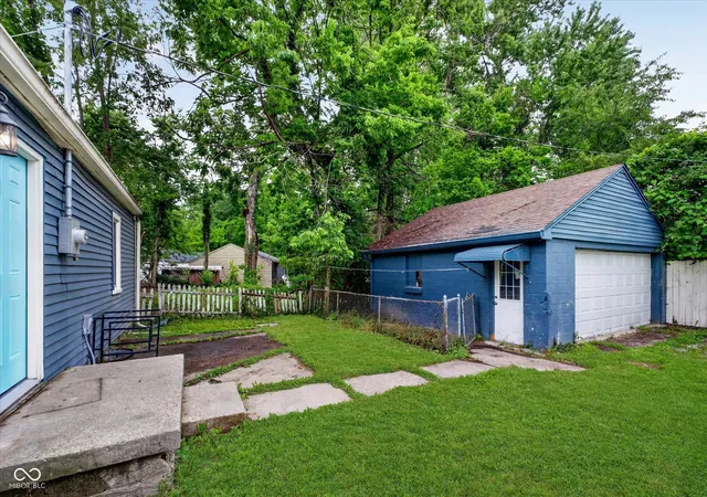 Homes for sale in Indianapolis, IN | 3222 E 34th St, Indianapolis, IN 46218 | MLS# 22111335