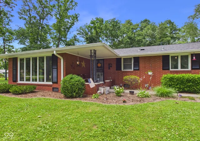 2nd image of 2948 E 100 S, Anderson, IN 46017 | MLS# 22111337