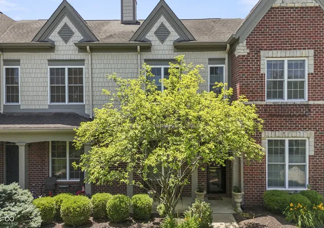 1st image of 6691 Beekman Pl #B, Zionsville, IN 46077 | MLS# 22111341