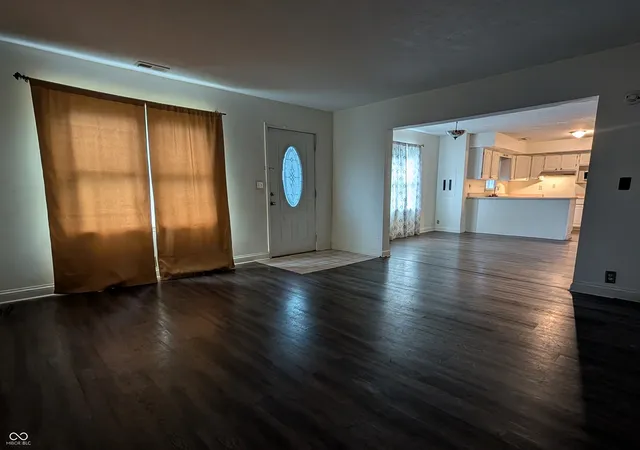 2nd image of 202 N Main St, Saint Paul, IN 47272 | MLS# 22111349