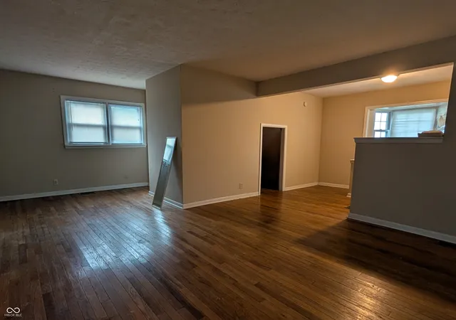 Photo 4 of Sale Pending at IN | 202 N Main St,IN 47272 | MLS# 22111349 | Listing updated on 2026-09-30