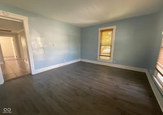 4th image of 401 S Michigan St, Rockville, IN 47872 | MLS# 22111358