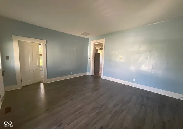 5th image of 401 S Michigan St, Rockville, IN 47872 | MLS# 22111358