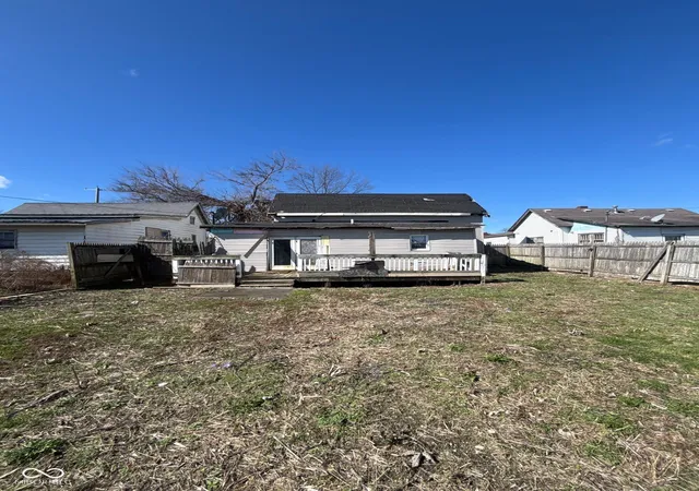 Homes for sale in Elwood, IN | 803 N 13Th St, Elwood, IN 46036 | MLS# 22111375