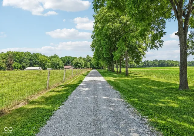 Homes for sale in Russellville, IN | 7609 W County Road 900 N N, Russellville, IN 46175 | MLS# 22111385