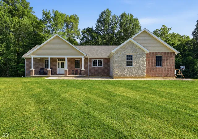 Homes for sale in Greensburg, IN | 349 W County Road 300 S, Greensburg, IN 47240 | MLS# 22111392