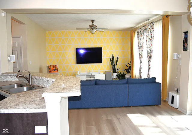 4th image of 3274 Rolling Hill Dr, Columbus, IN 47201 | MLS# 22111399