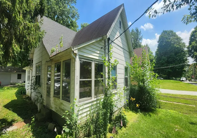 Homes for sale in Ingalls, IN | 213 N Manifold St, Ingalls, IN 46048 | MLS# 22111400