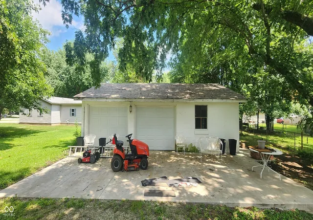 Homes for sale in Ingalls, IN | 213 N Manifold St, Ingalls, IN 46048 | MLS# 22111400