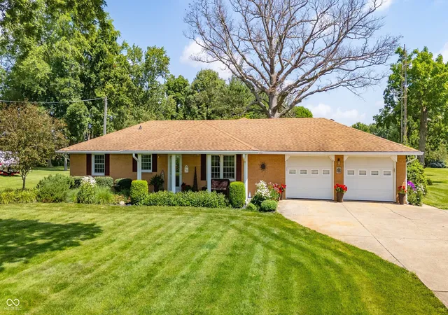 Homes for sale in Alexandria, IN | 1800 E 650 N, Alexandria, IN 46001 | MLS# 22111413
