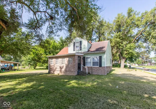 Photo 1 of Sale Pending at 602 S Lyons Ave, Indianapolis, IN 46241 | MLS# 22111416 | Listing updated on 2026-09-08