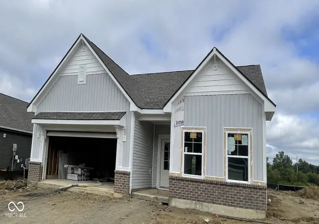 2nd image of 4272 Sedgewick Ct, Columbus, IN 47201 | MLS# 22111417