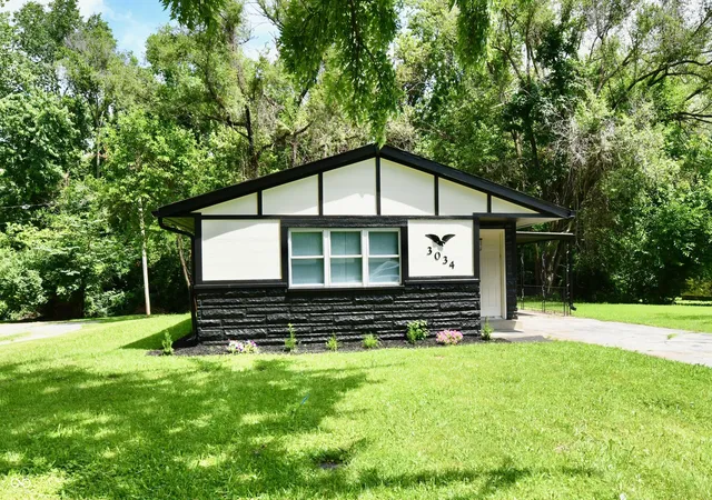 Photo 1 of Single family home for sale at 3034 E 35th Street, Indianapolis, IN 46218 | MLS# 22111433 | Listing updated on 2026-09-15